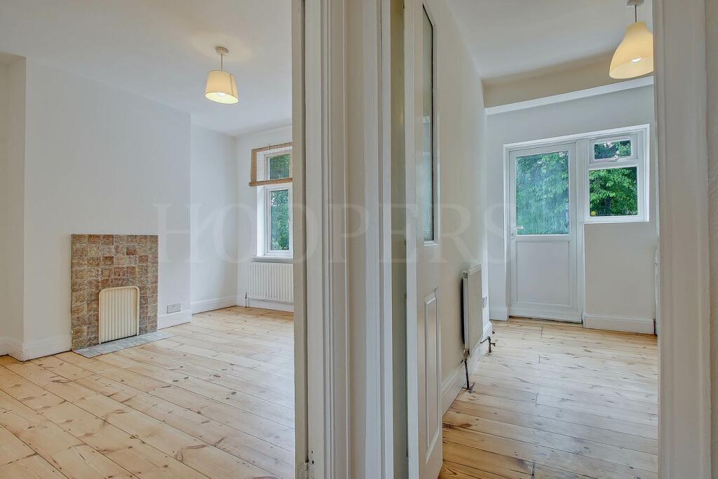Braemar Avenue, London, NW10 photo 4