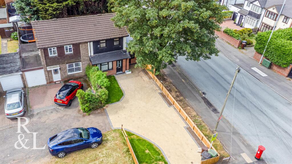 Main image of property: Lauder Close, Willenhall, Wolverhampton