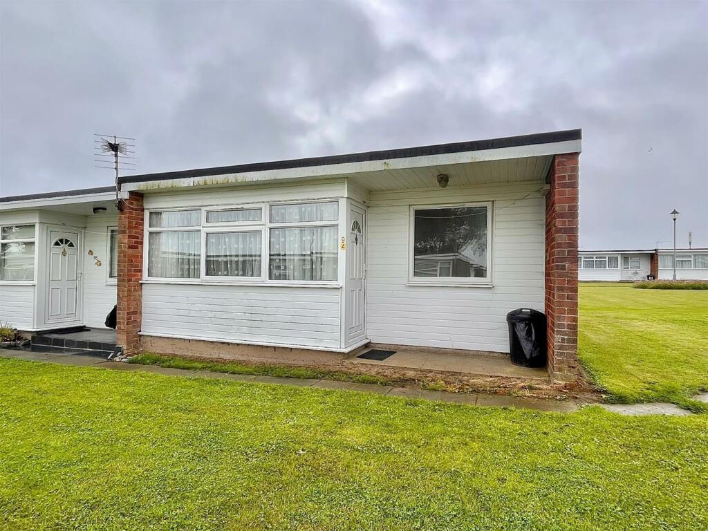 2-bed other on Sunbeach Holiday Park, California, £18,000