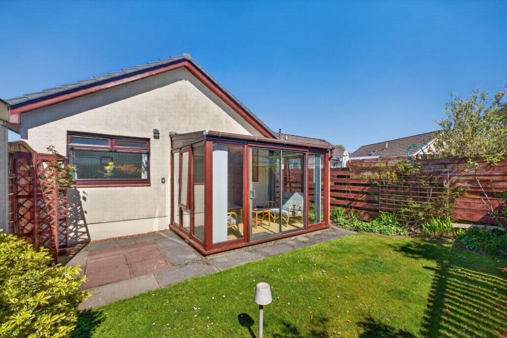 42 Connell Crescent, Mauchline, KA5 5AX photo 4