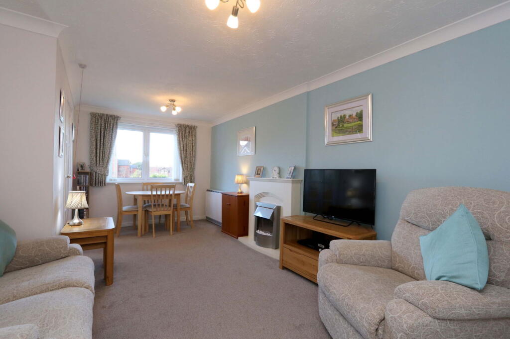 Cambridge Road, Churchtown, Southport, PR9 - View 3