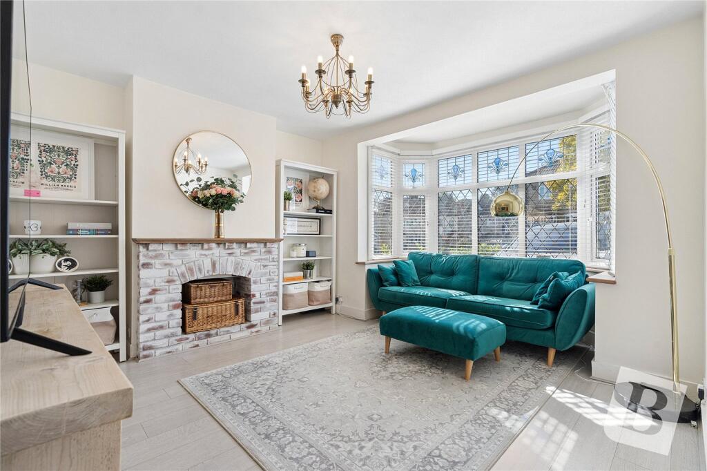 House in Romford - View 2