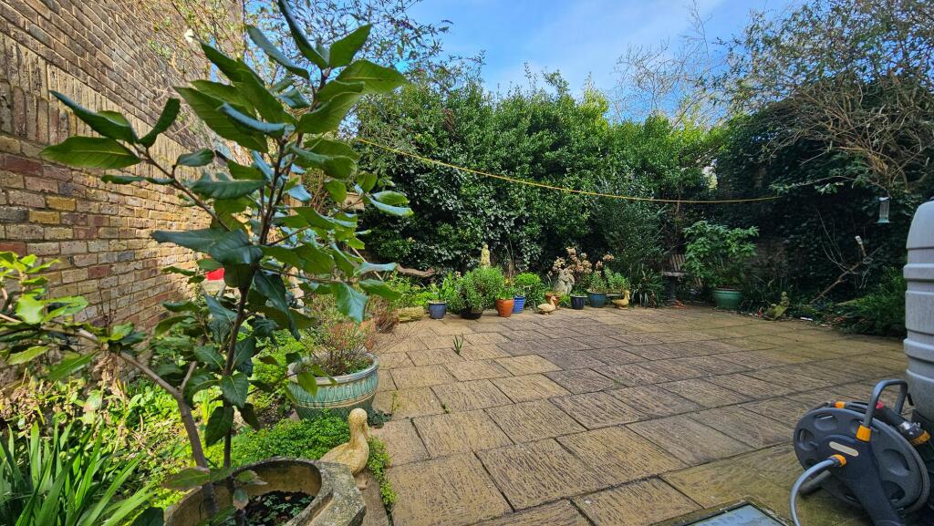 144A, High Street, Broadstairs, CT10 photo 2