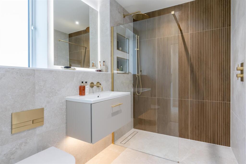 Additional image 16 of Greenwood Avenue, Lilliput