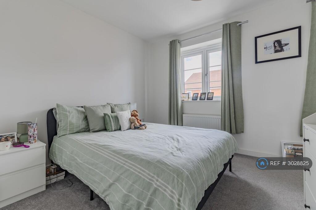 House in Hinckley and Bosworth, Desford - More