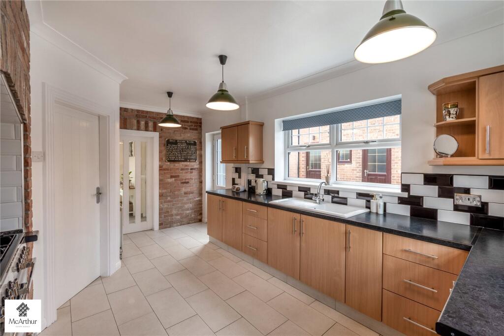 House in Bassetlaw, Harworth Bircotes - View 5