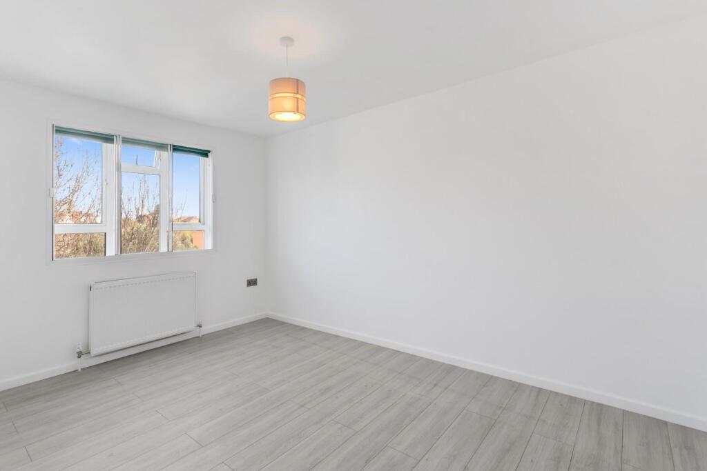 Main image of property: Halton Road, London, N1