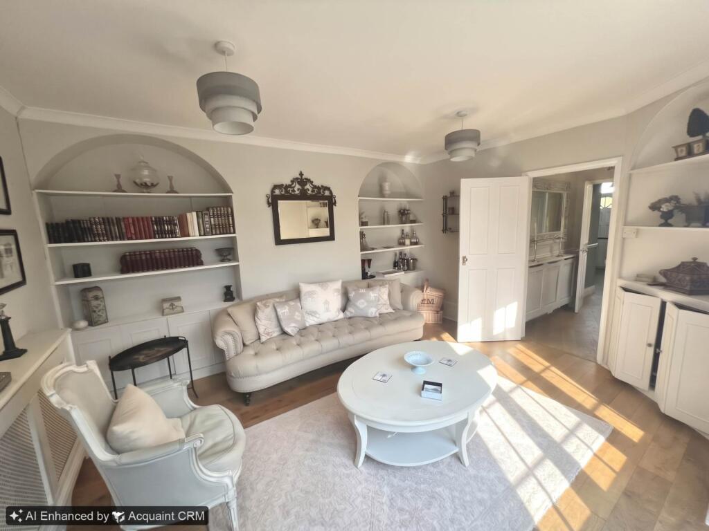 Main image of property: Upton Close, Henley On Thames