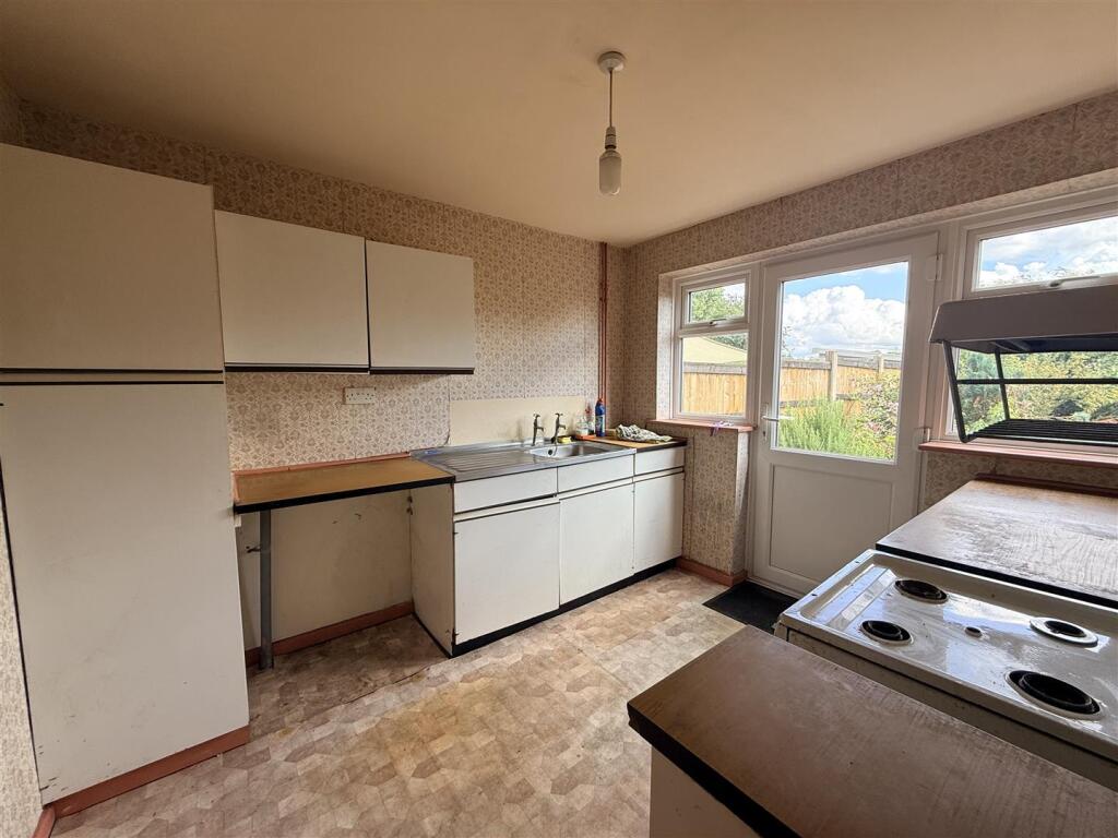 House in Dudley, Audnam - View 4