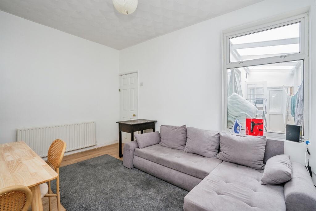 House in Portsmouth, Buckland - View 2