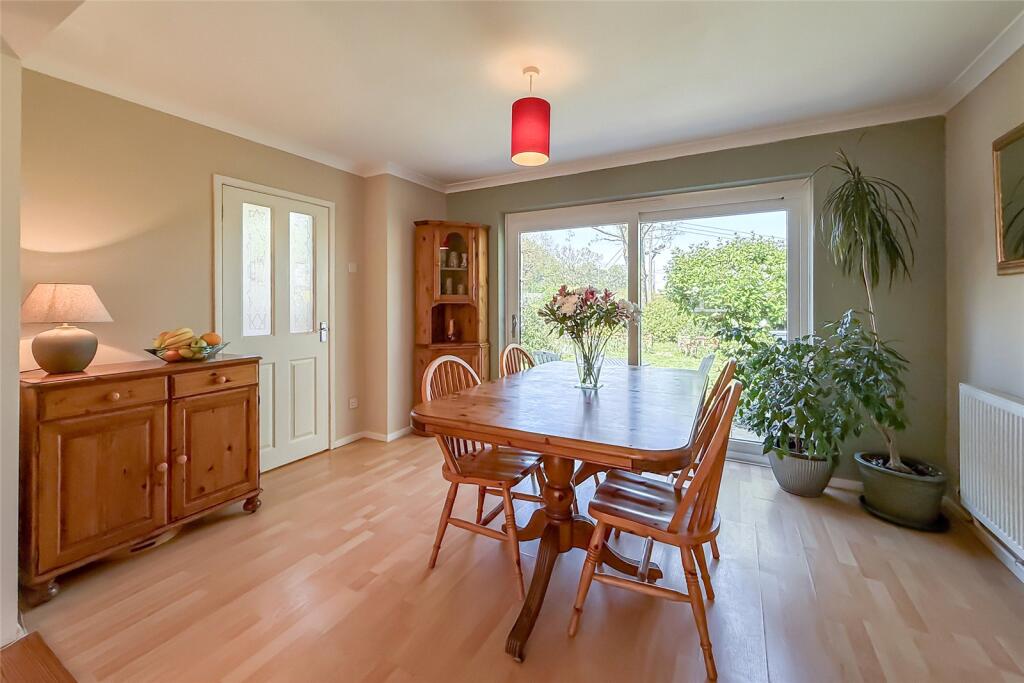 Additional image 19 of Springfield Crescent, Harpenden, Hertfordshire, AL5