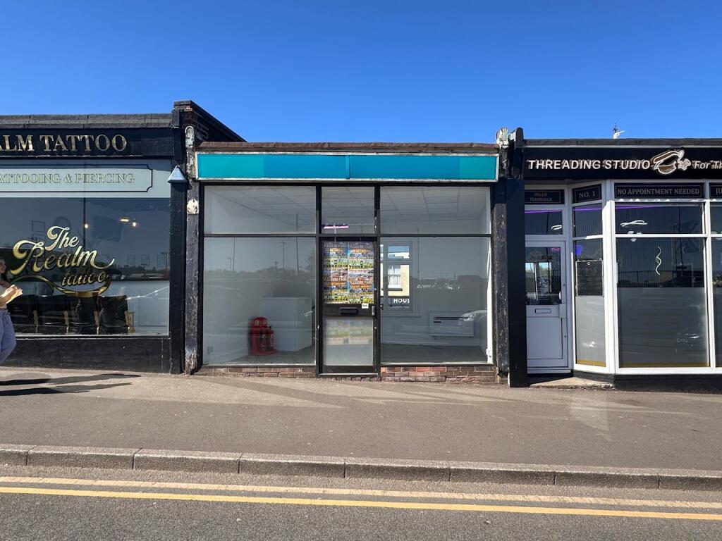 Main image of property: 2 Railway Approach, Tonbridge, TN9 2RQ