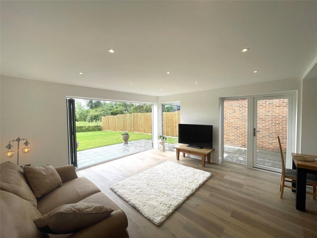 House in Tewkesbury, Ashchurch Rural - View 5