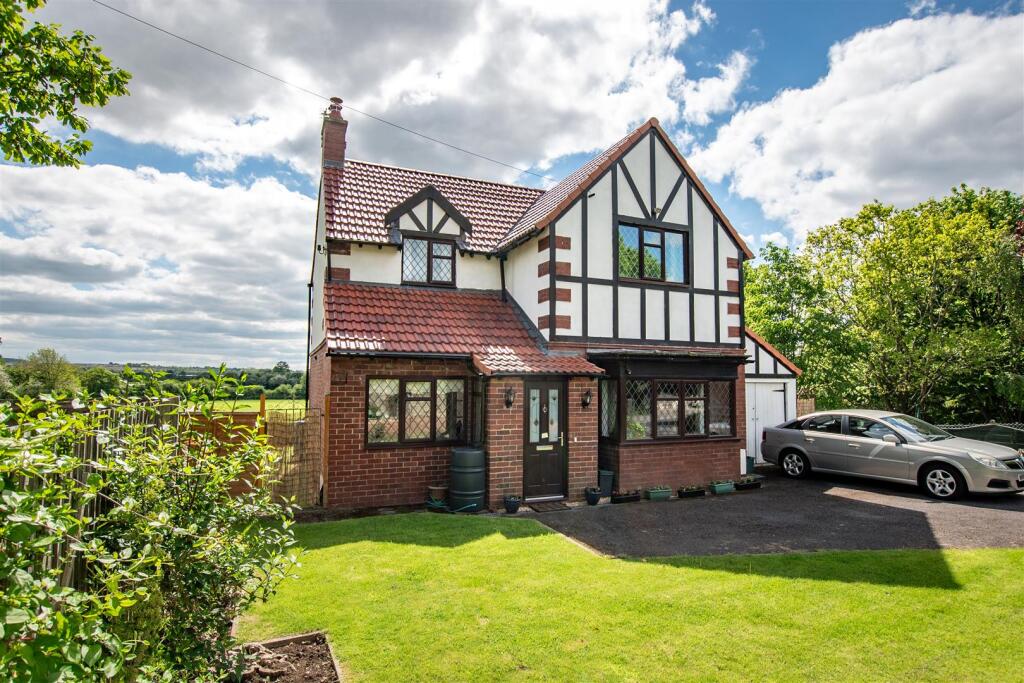 Main image of property: Bath Road, Bitton, Bristol