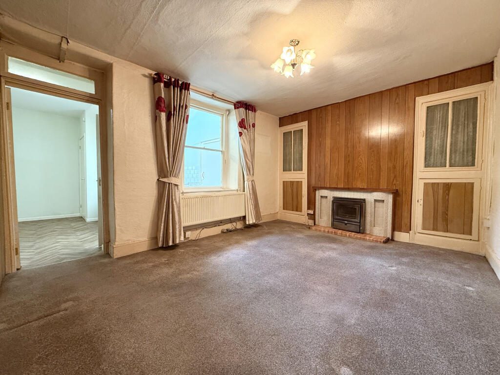 Brecon Road, Hirwaun, Aberdare photo 5