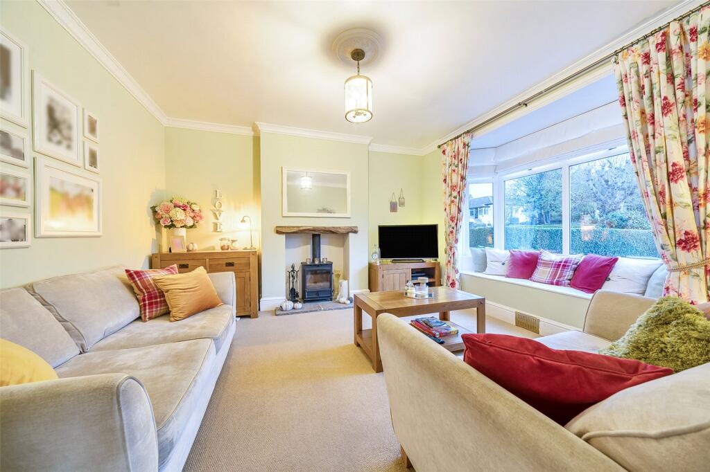 Crowther Avenue, Calverley, Pudsey, West Yorkshire photo 2
