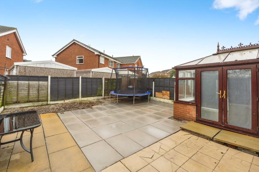 31, Hulme Road, Leigh, WN7 photo 3