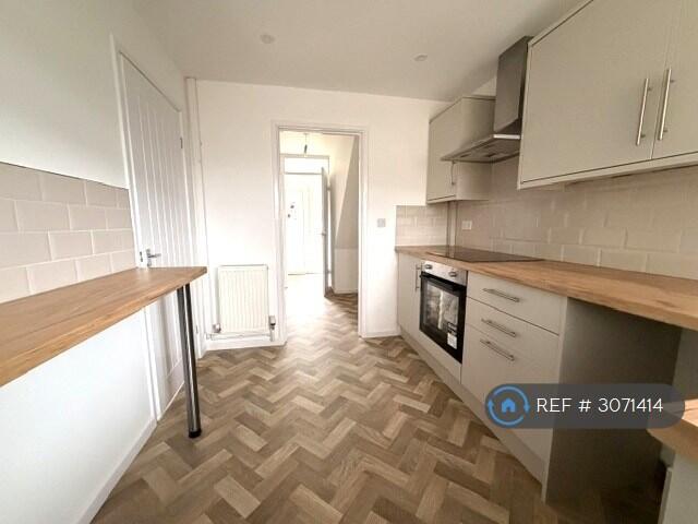 House in Leeds - View 5
