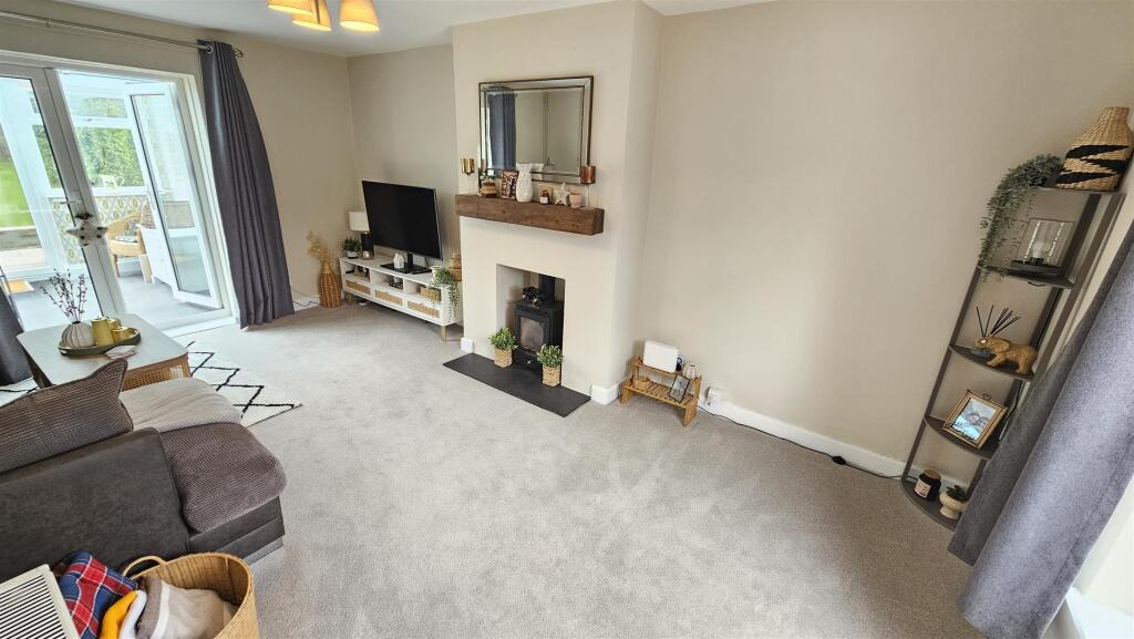 House in Nottingham - More
