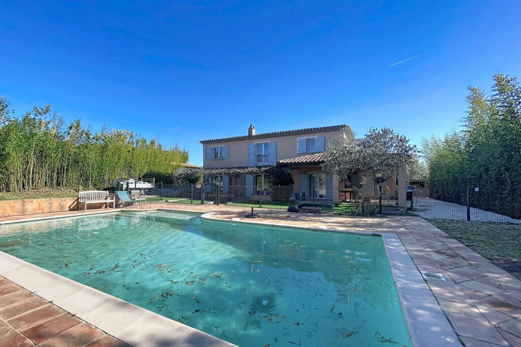 Main image of property: Provence-Alps-Cote d`Azur, Var, Grimaud