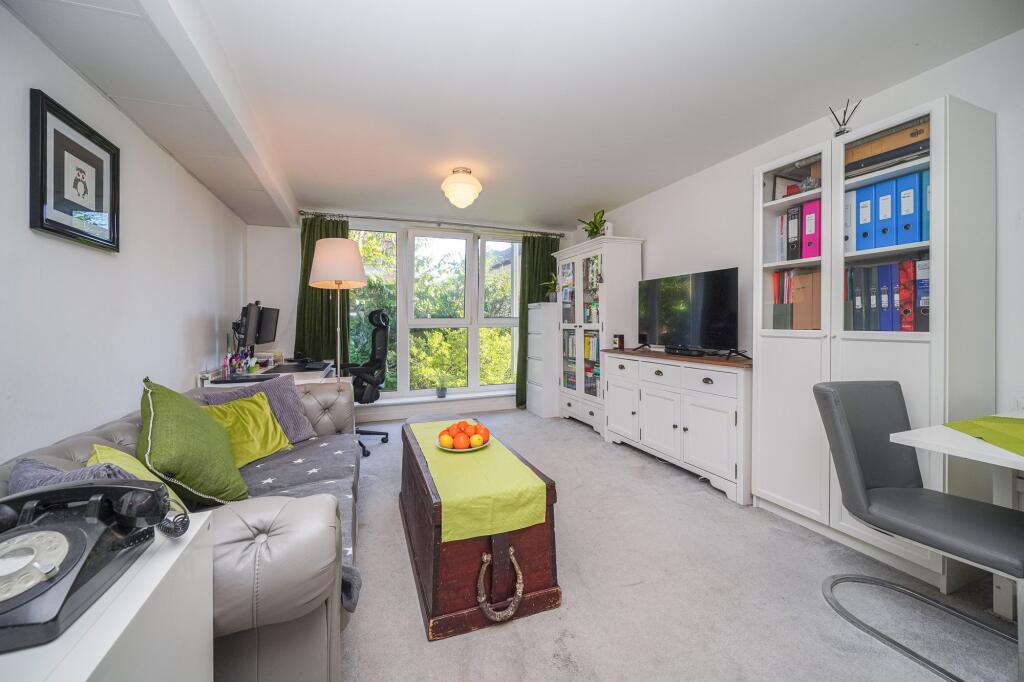 Main image of property: Mosaic House, Midland Road