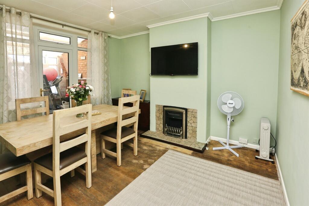 Worthing Avenue, Gosport - View 5