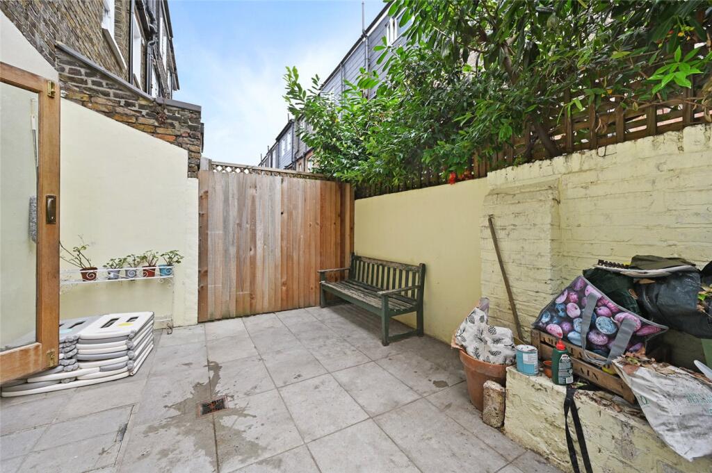 3 bedroom terraced house for rent