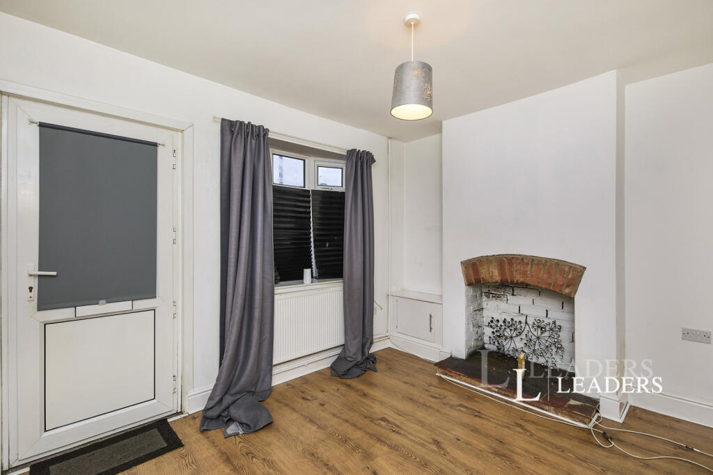 House in Derby - View 5