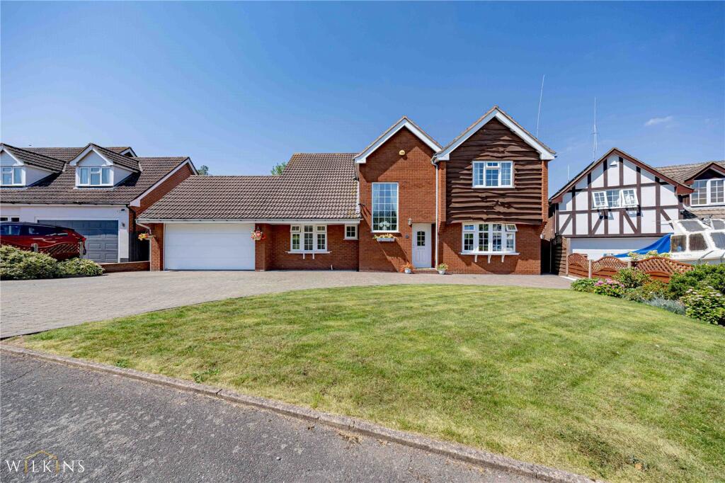 Main image of property: Cherryfield Close, Hartshill, Nuneaton, Warwickshire, CV10