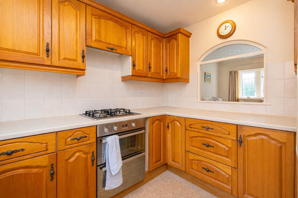 House in Finedon, North Northamptonshire - View 4