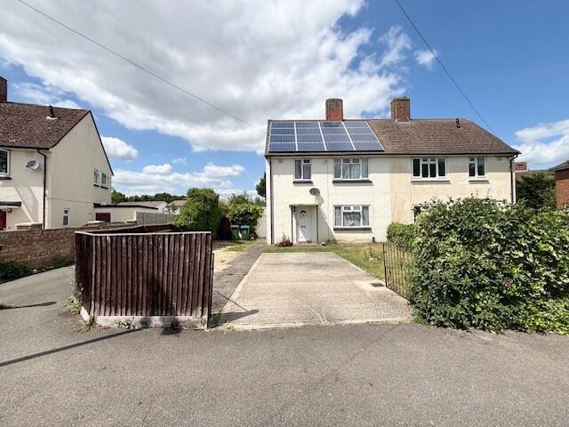 Main image of property: Oak Green, Aylesbury, HP21