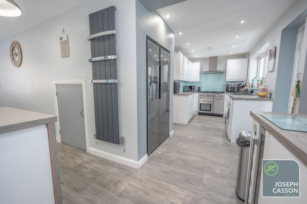 House in Taunton - View 3