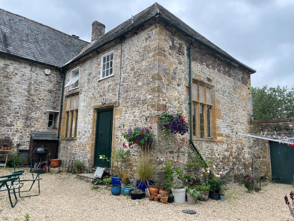 Main image of property: TA20