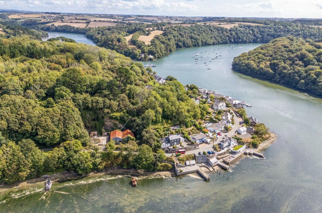 Malpas, Truro - More