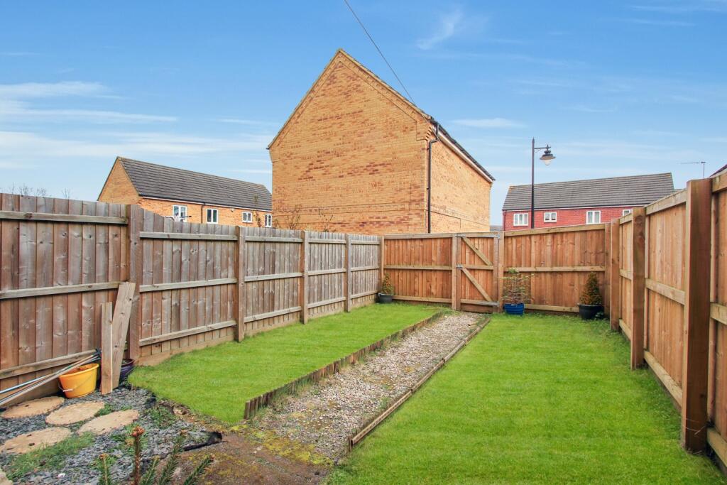 Additional image 18 of 90 Shrewsbury Road, Yeovil