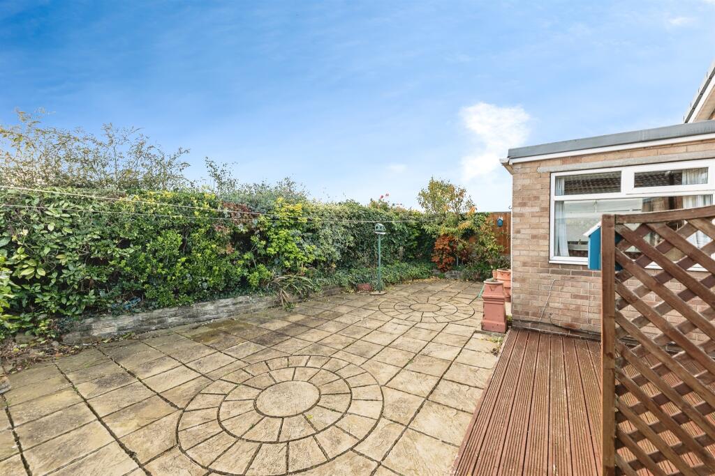 Ringwood Way, Hemsworth, Pontefract photo 2