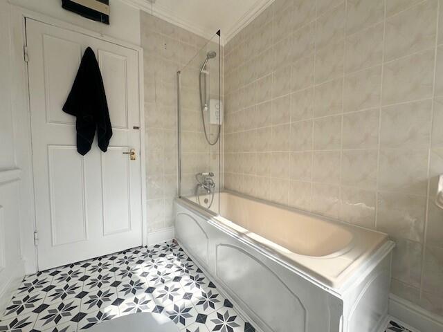 Apartment in Bath - View 4