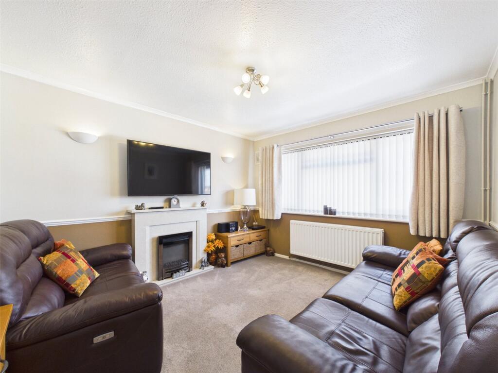 House in Worcester, Worcestershire - View 4