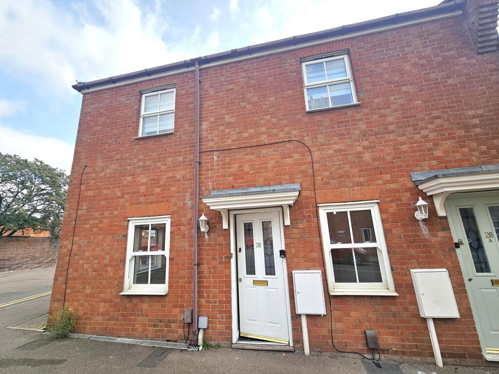 Main image of property: Small 2 Bed Near Hospital