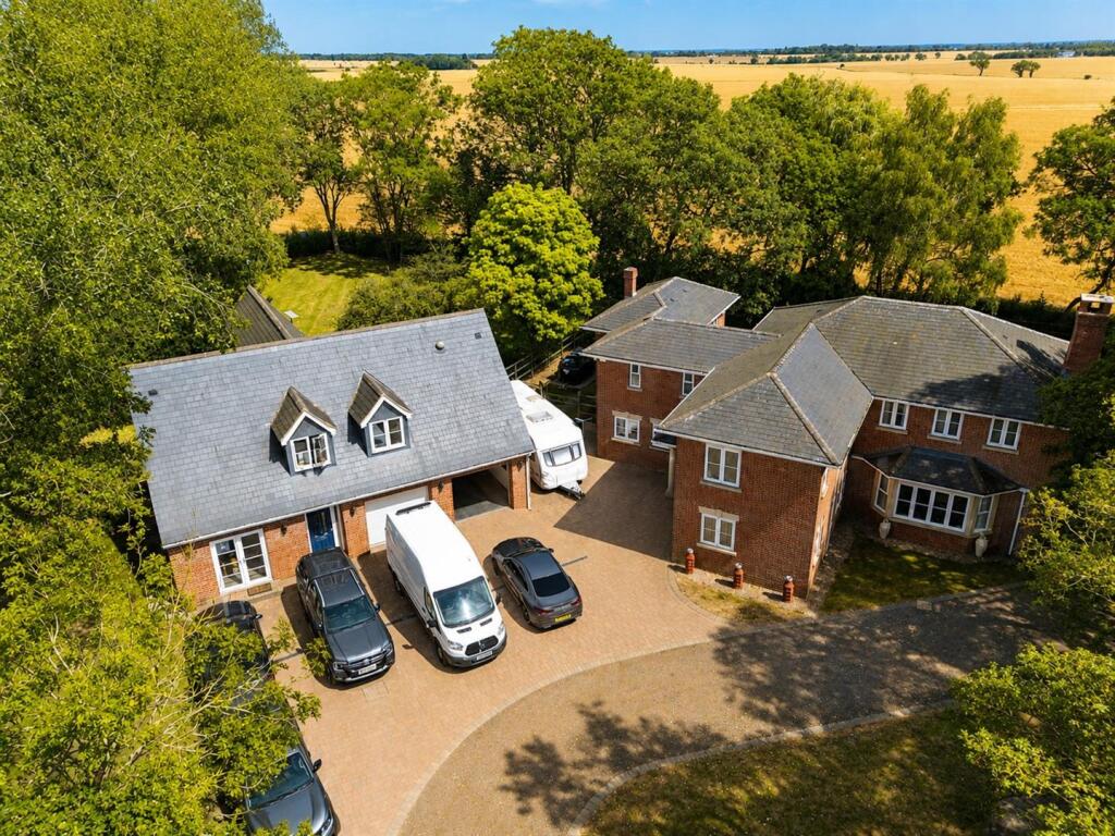Main image of property: Keysoe Road, Thurleigh, Bedford