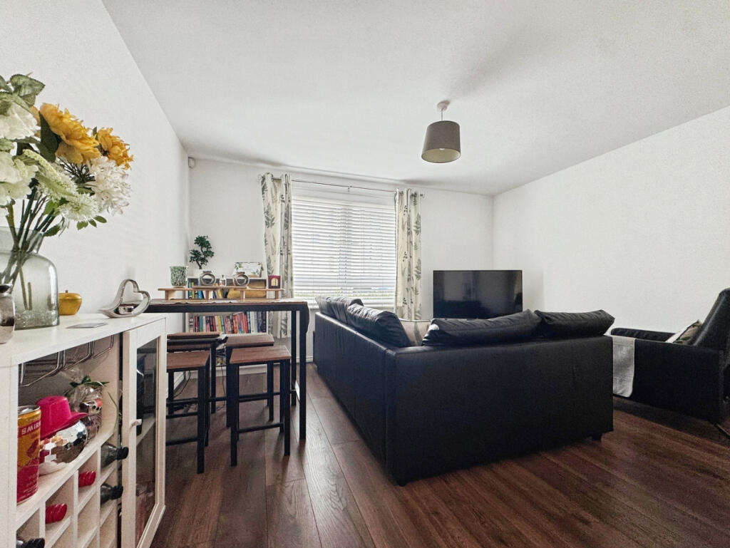 Main image of property: Whimbrel Wynd, Renfrew, PA4