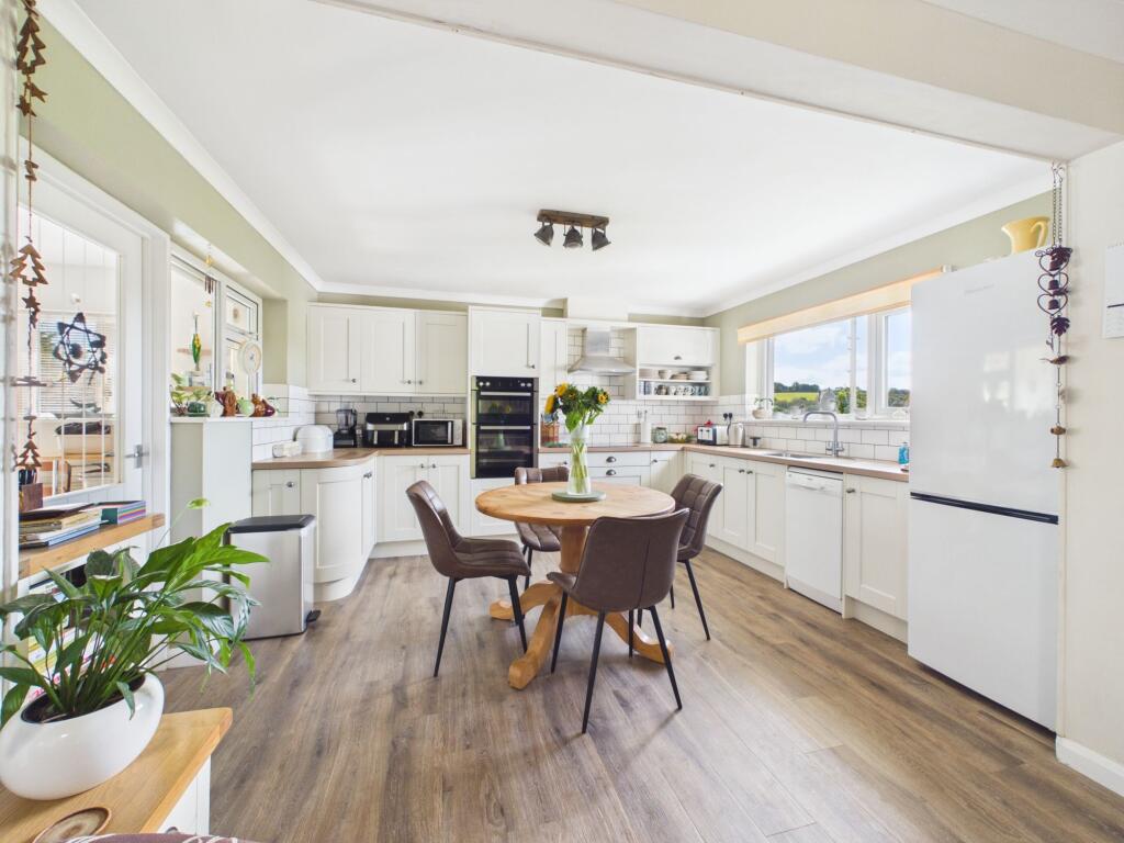 House in Launceston, St Stephens - View 3