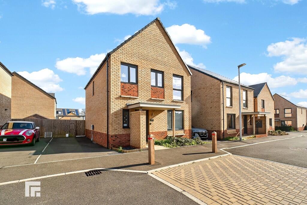 Main image of property: Rhodfa'r Castell, Rumney, Cardiff