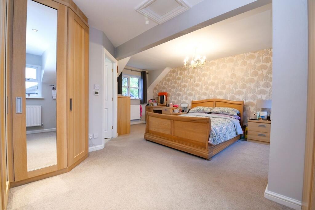 House in Manchester, Tyldesley - View 4