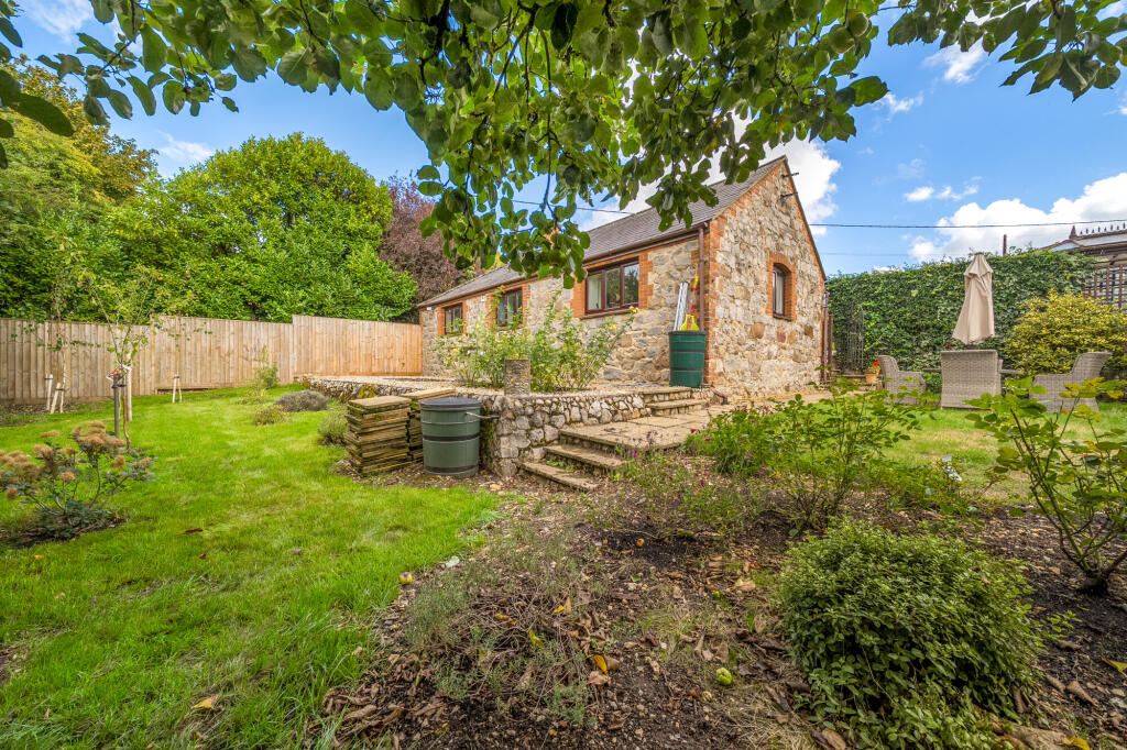 House in Swindon - View 3