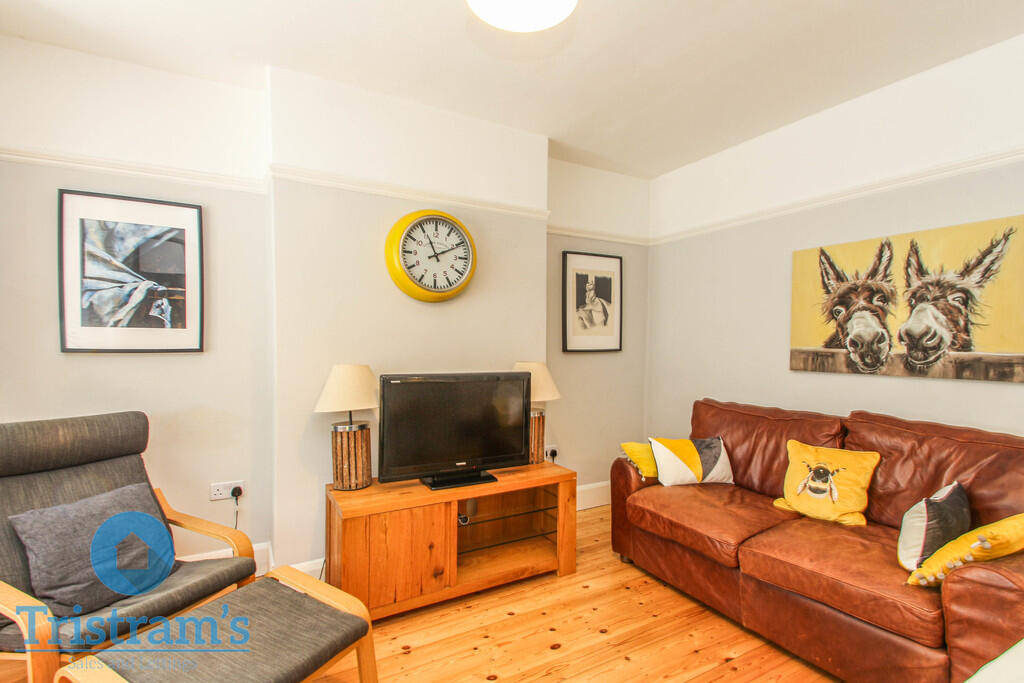 House in Nottingham, Nottinghamshire - View 5