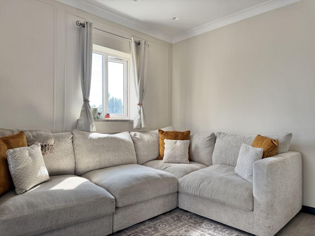 Apartment in Birmingham, West Midlands - View 4