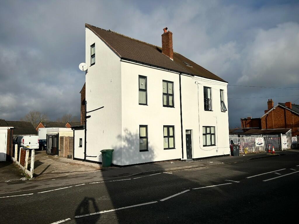 Main image of property: Walsall Road, Wednesbury, West Midlands, WS10