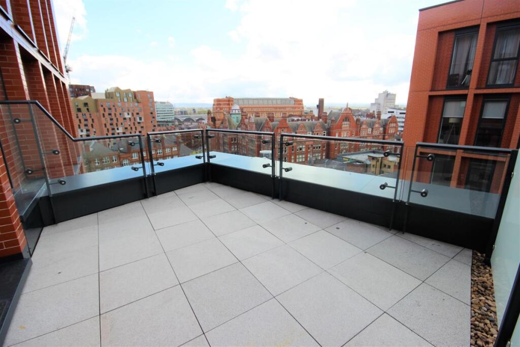 Apartment in Manchester - View 2