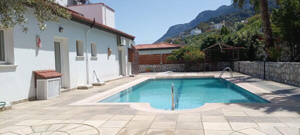 Main image of property: Karsiyaka, Girne